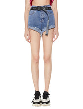Load image into Gallery viewer, Kyle Denim Short
